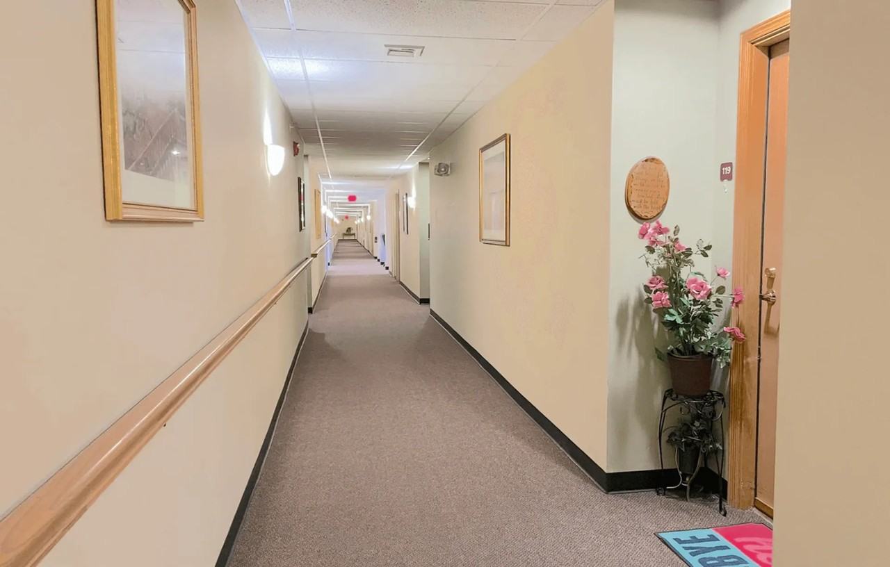 Algonquin Manor Senior Apartment Homes - Photo 2 of 15