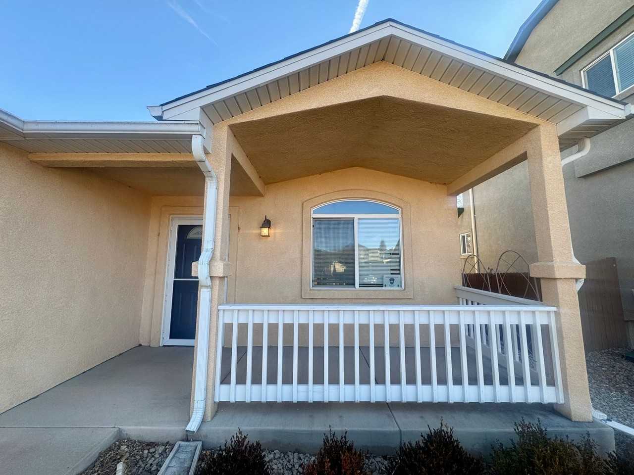 6785 Magnum Ct - Photo 3 of 44