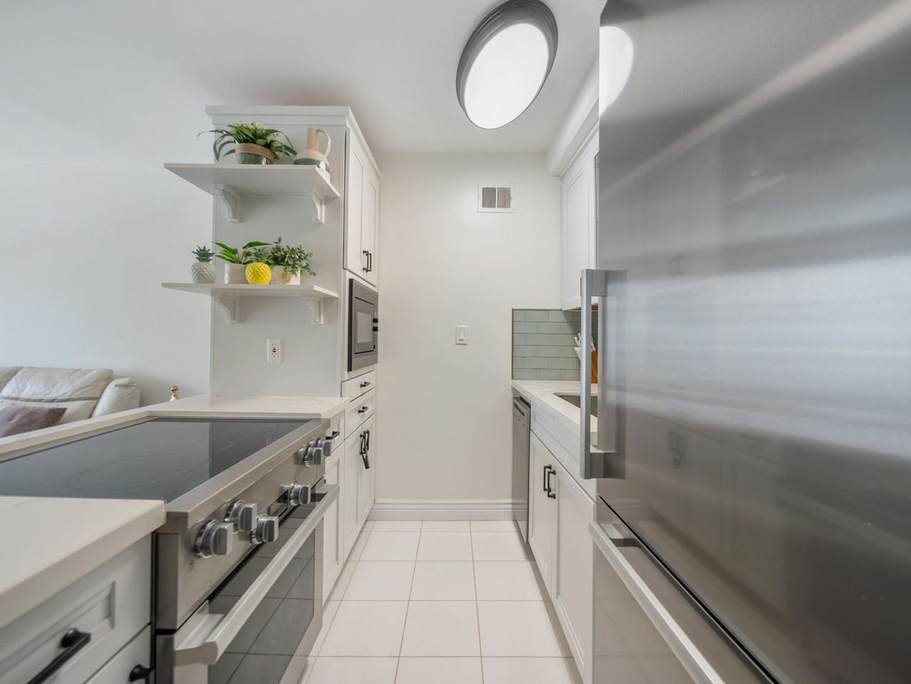 445 Kaiolu St #409 - Photo 2 of 16