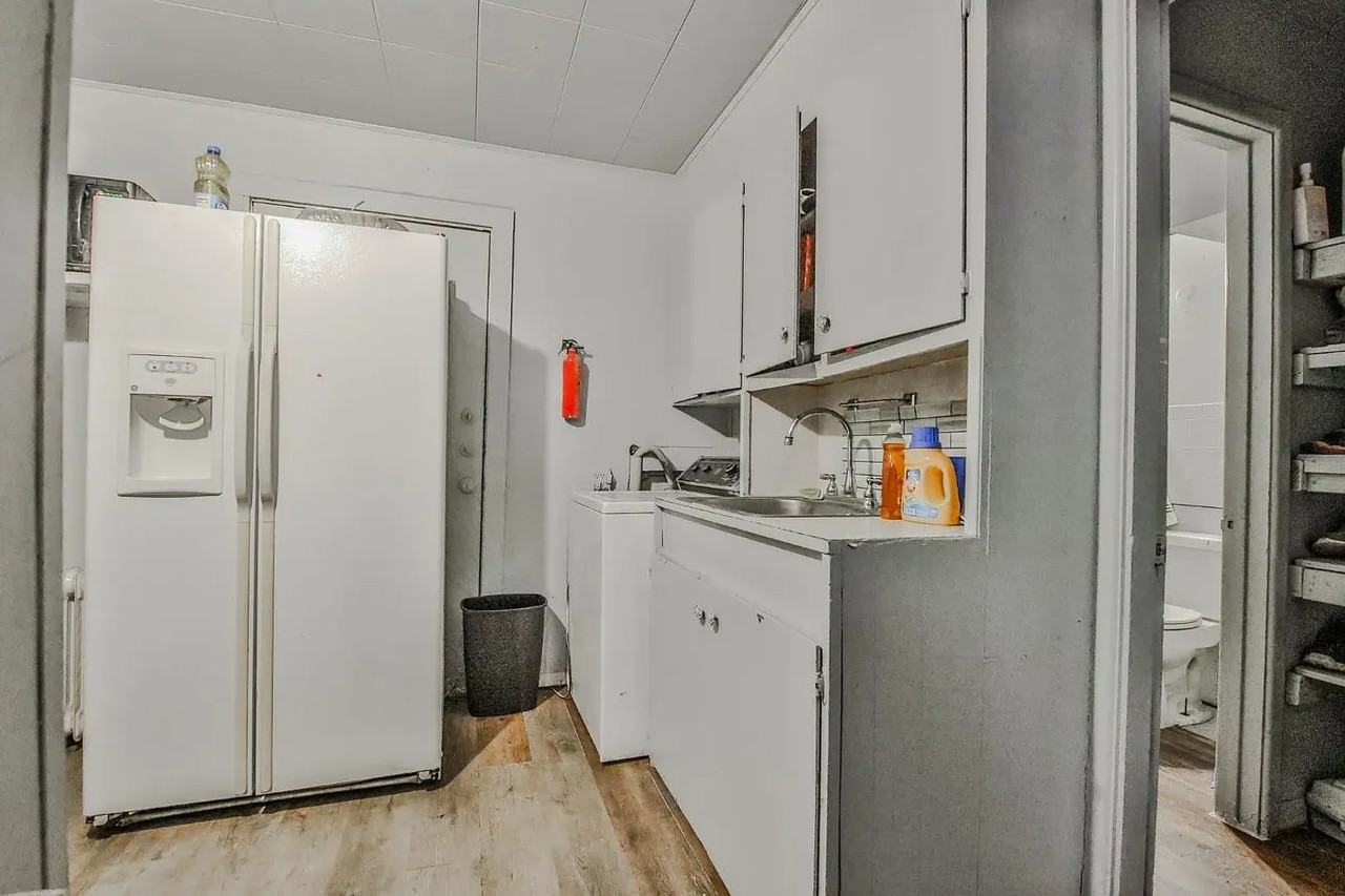 3006 37th St #B - Photo 7 of 7