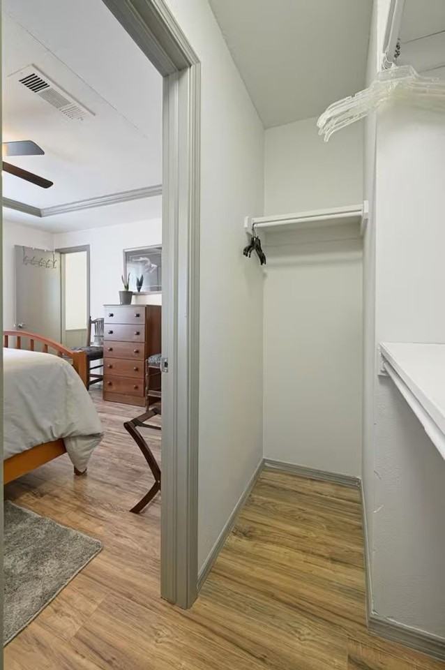 1212 Sw 99th Ter - Photo 7 of 10