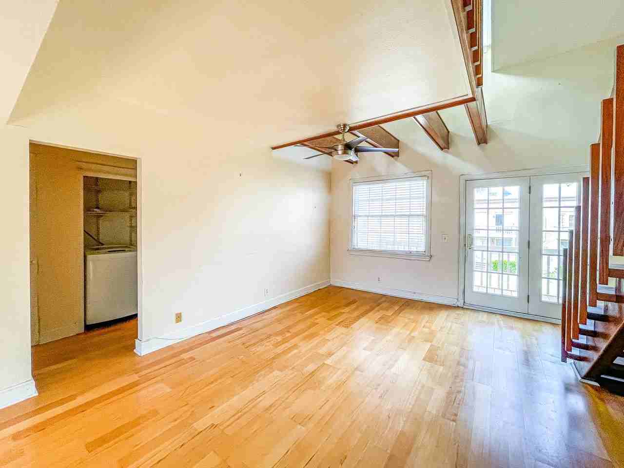 1550 Palm Ave - Photo 5 of 21