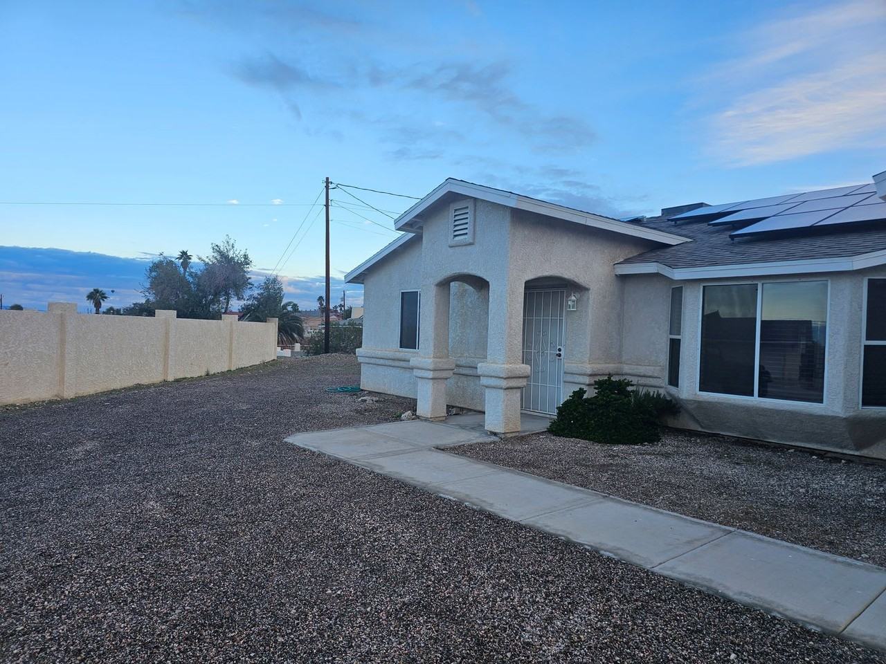 186 Impala Ln - Photo 2 of 27