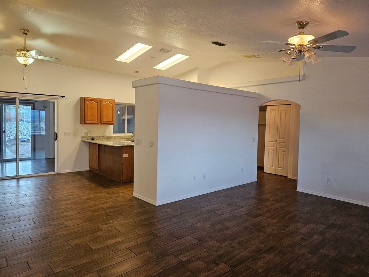 186 Impala Ln - Photo 7 of 27