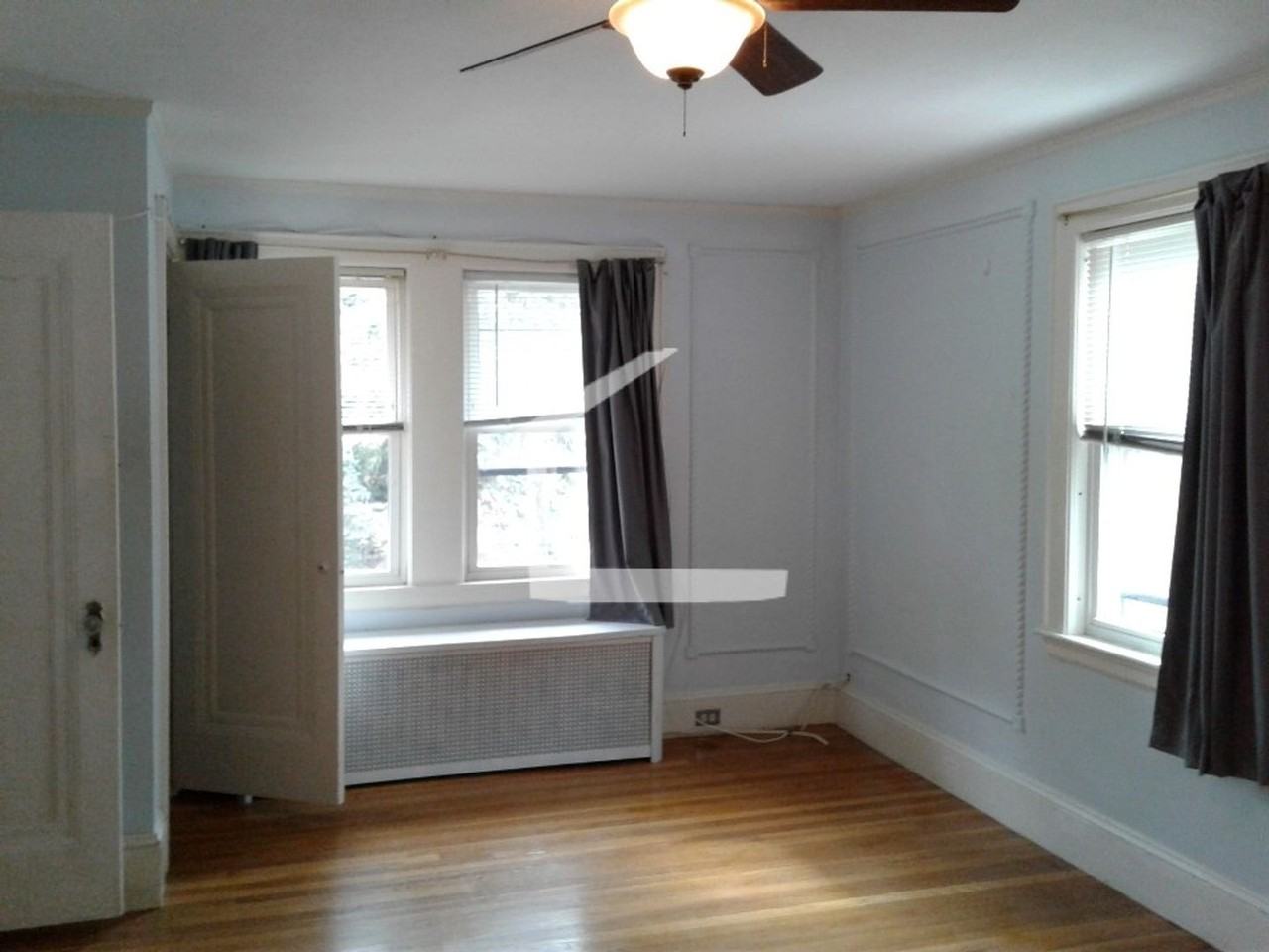 116 Lake St - Photo 6 of 17