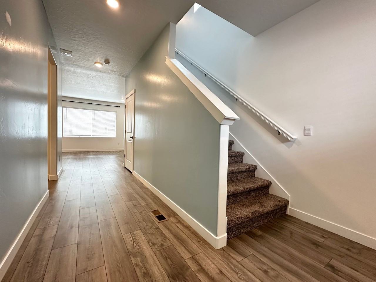 3753 W 670 N - Photo 4 of 32