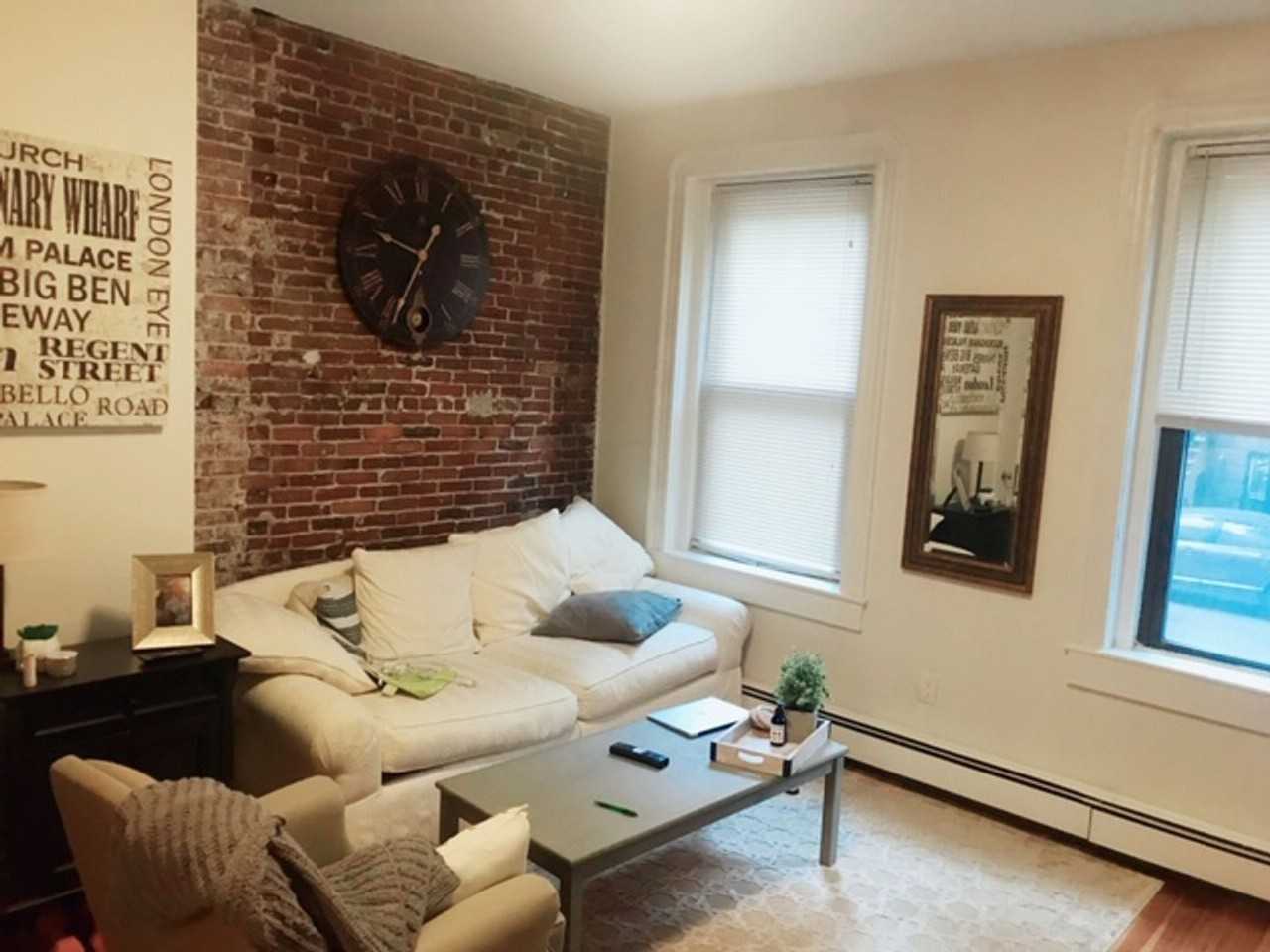 26 E Springfield St - Photo 4 of 5