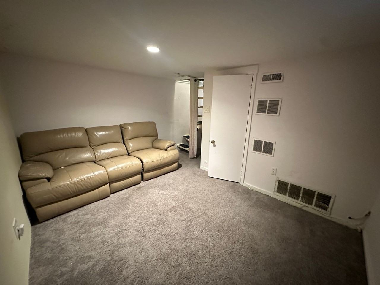 617 S 7th St #B - Photo 5 of 8