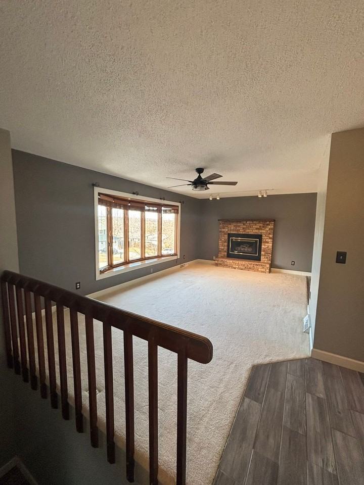 2710 Harney Pl - Photo 4 of 23