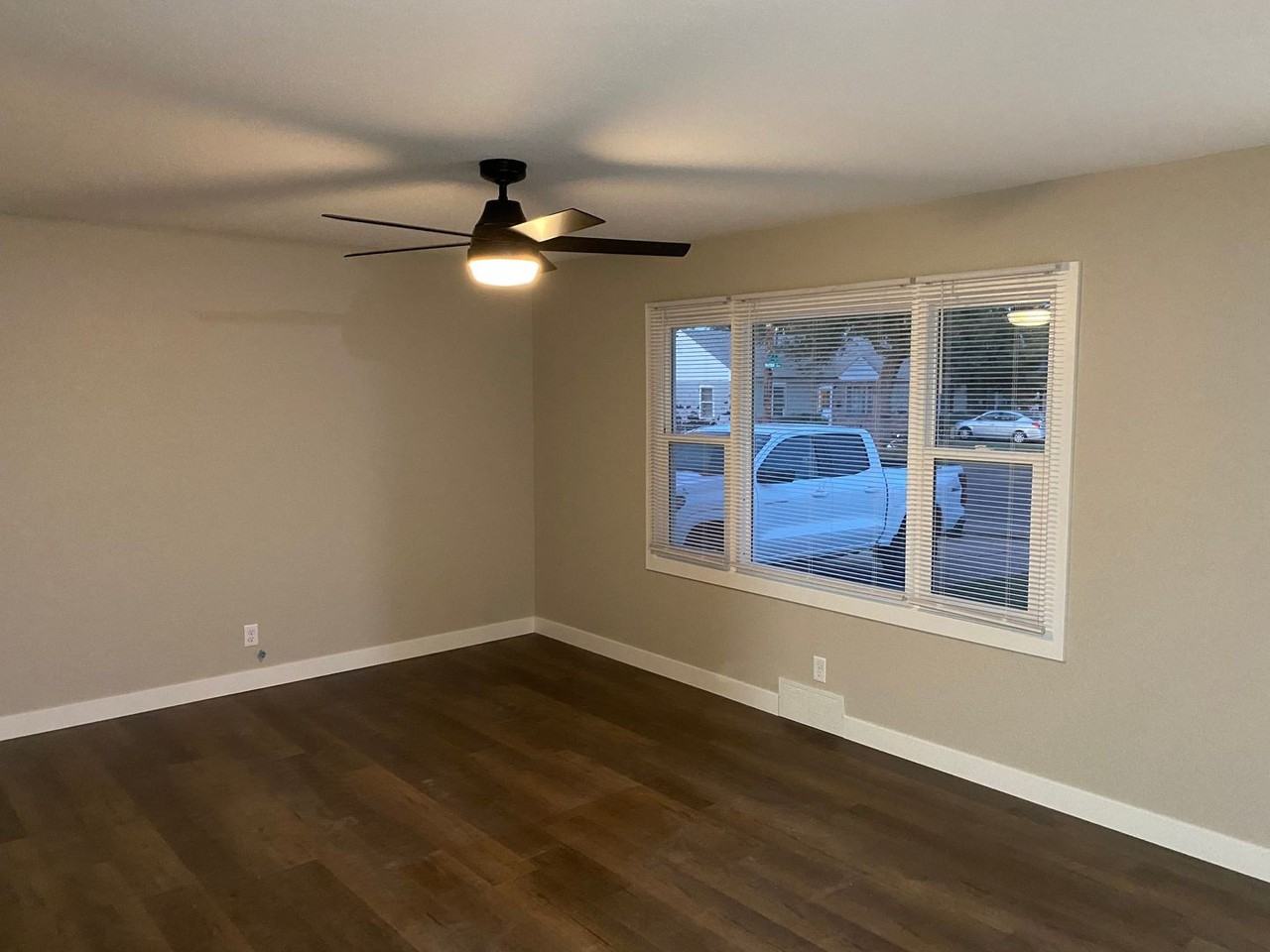 2407 Morton St - Photo 3 of 21