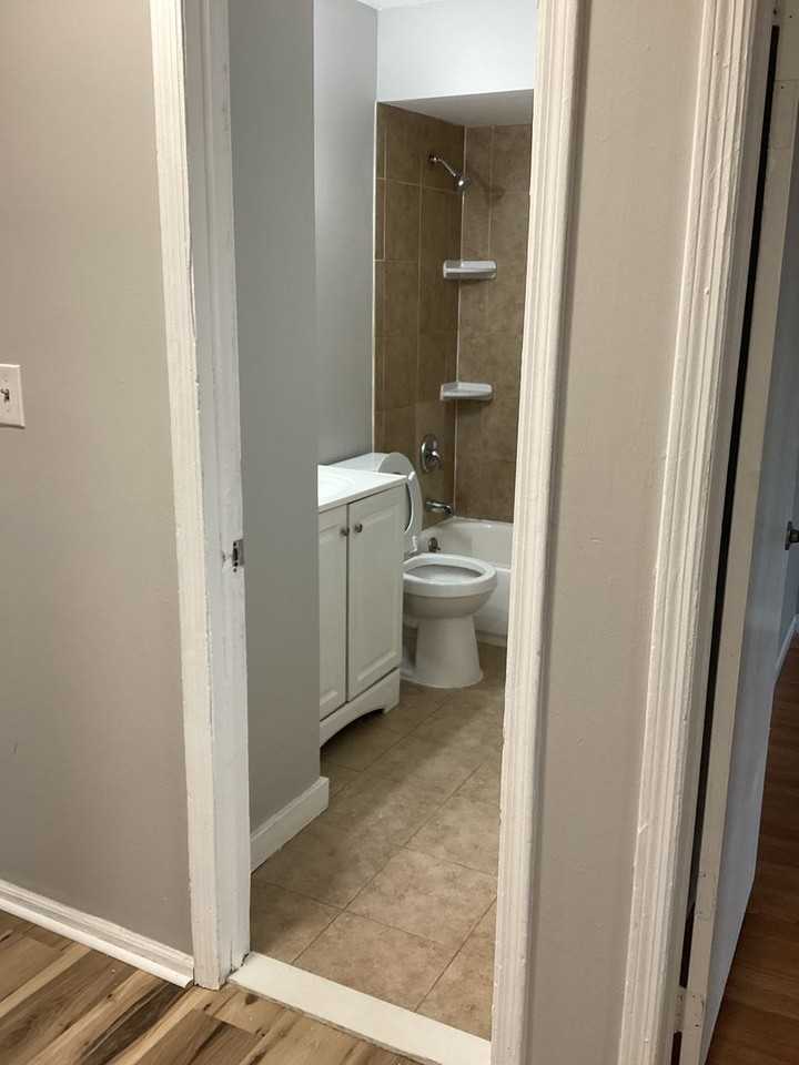 370D Joe Parker Rd - Photo 7 of 24