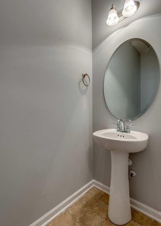 7301 Tiger Trl - Photo 4 of 26