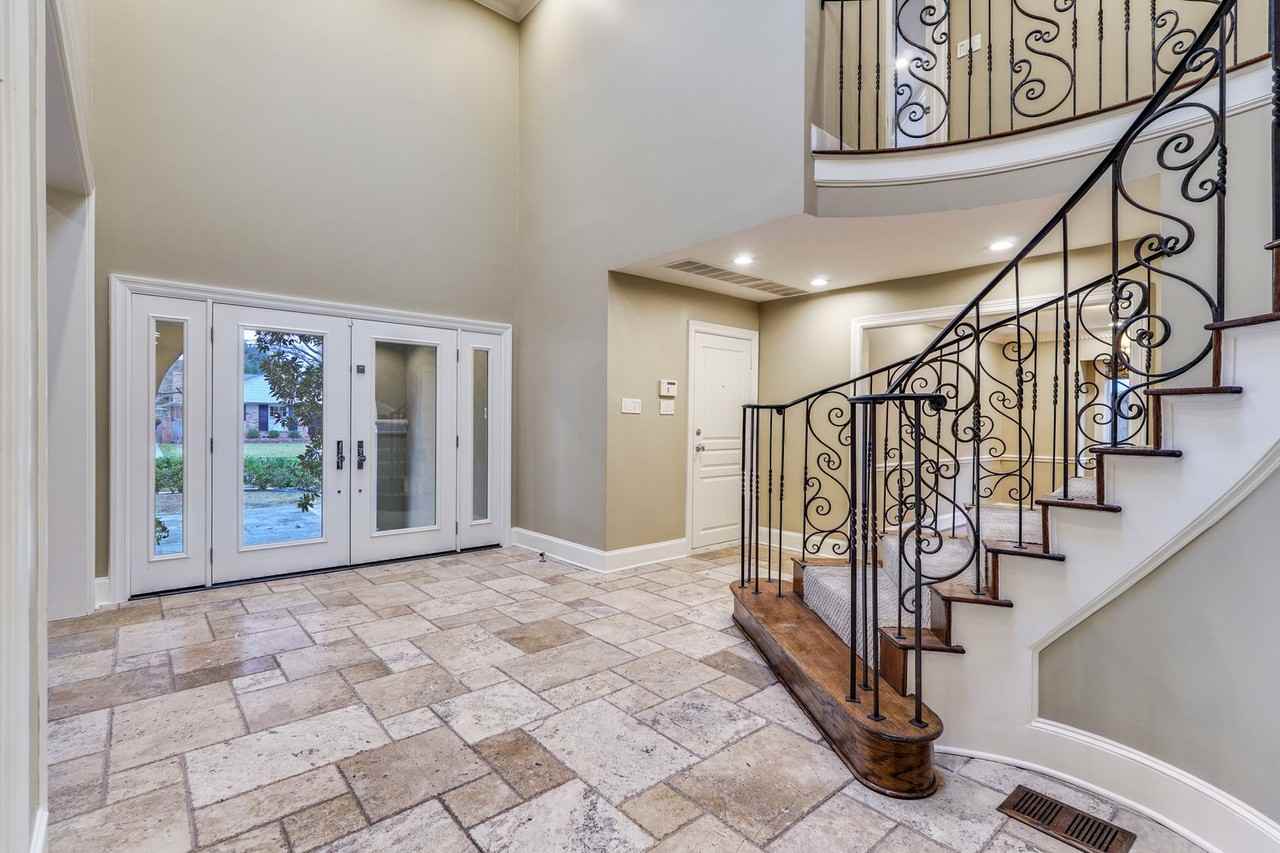 4525 Bordeaux Ave - Photo 3 of 42