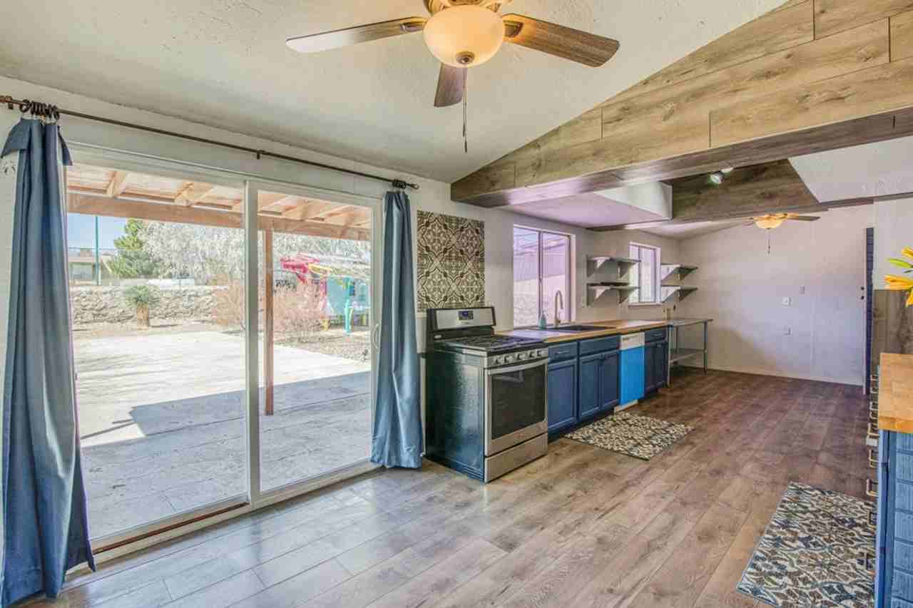 2805 Penwood Dr - Photo 6 of 20