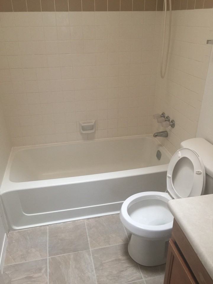 4216 Russel Ct Ne - Photo 2 of 5