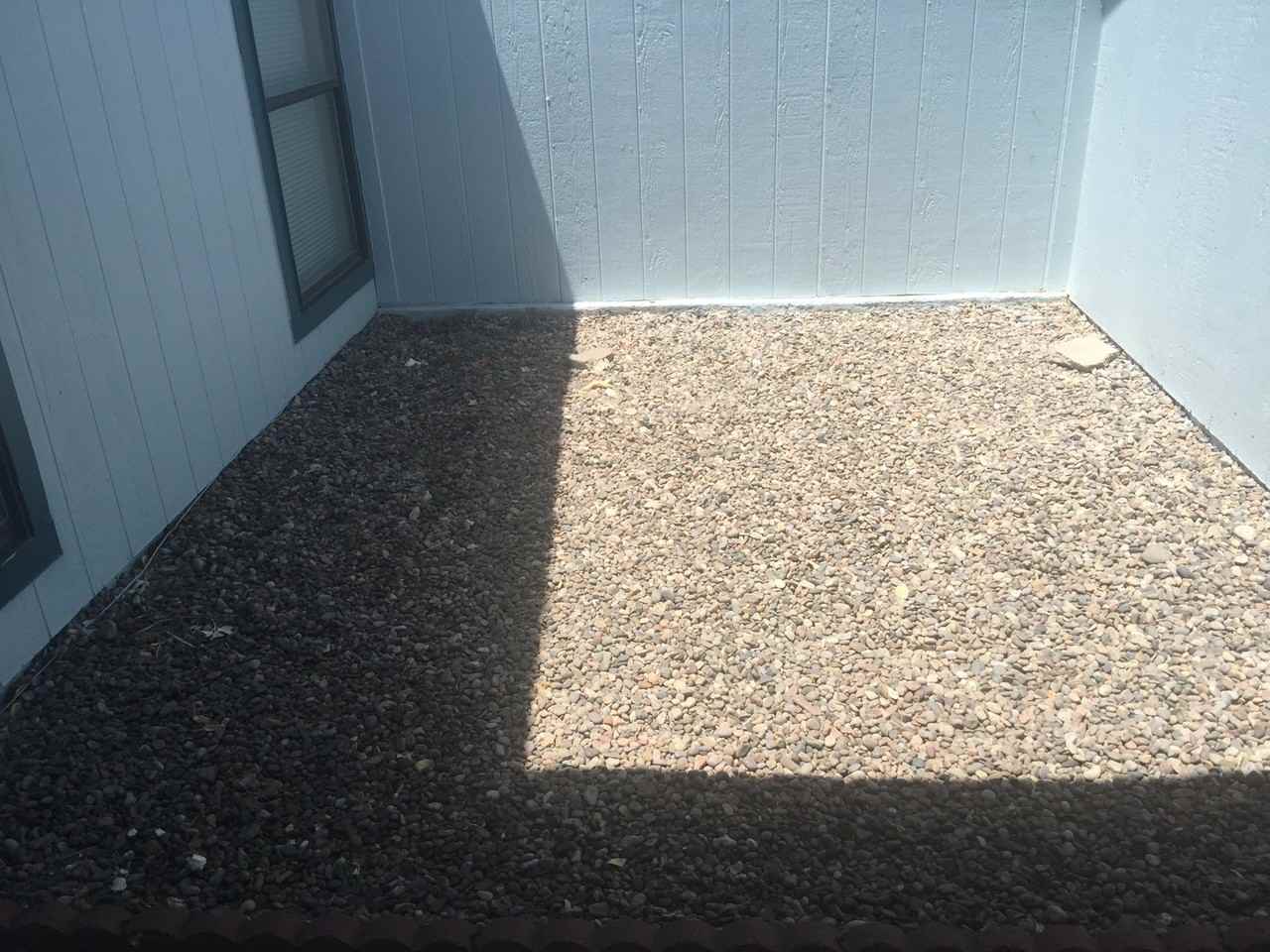 4216 Russel Ct Ne - Photo 3 of 5