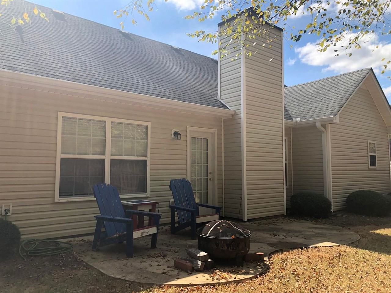 200 Cedar Rock Trce - Photo 2 of 8