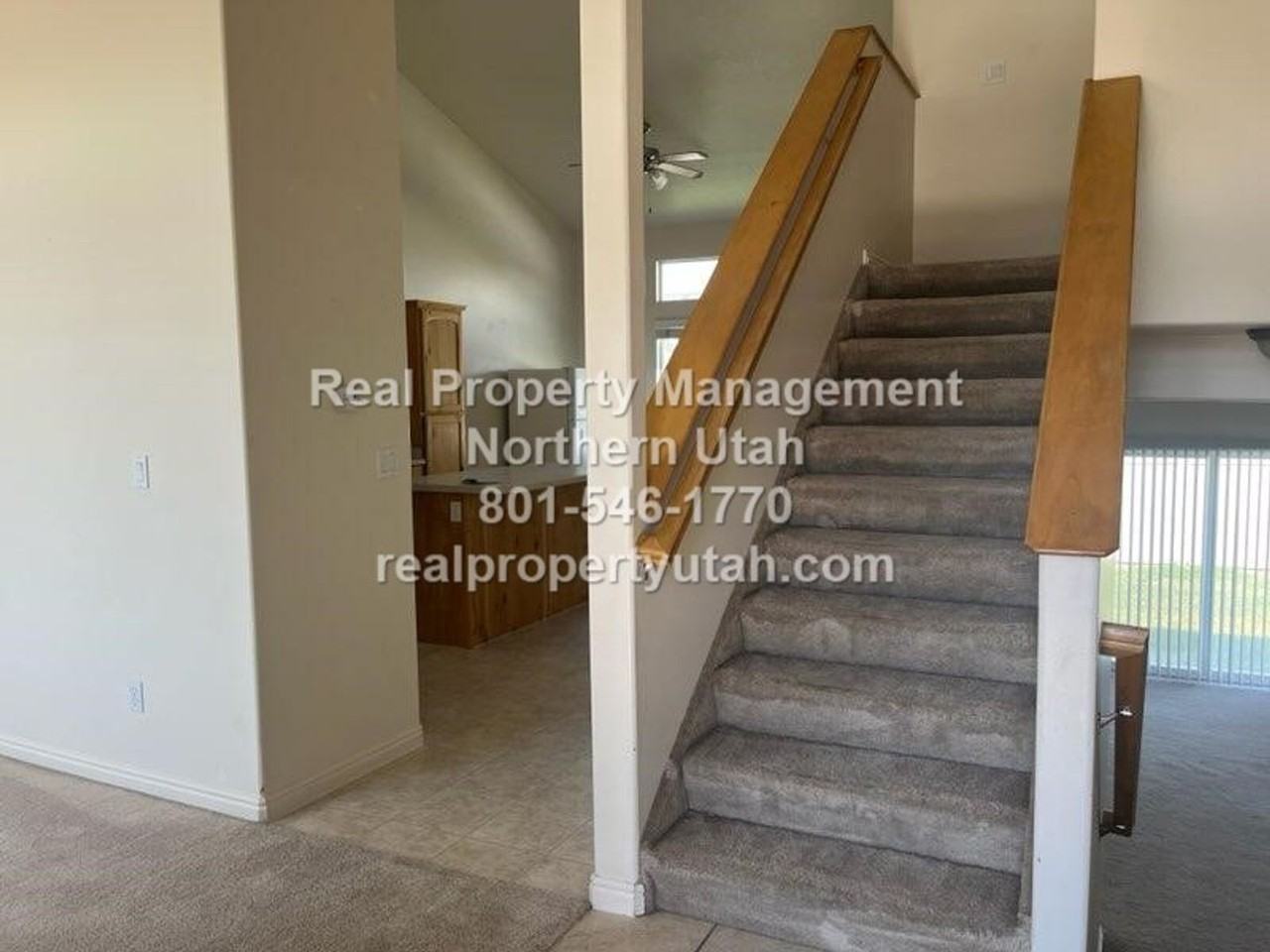 3120 W 525 N - Photo 2 of 17