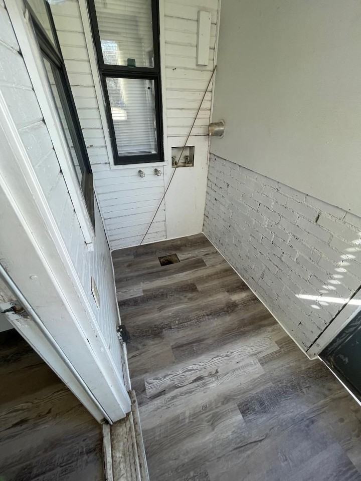 1015 Arkansas St - Photo 5 of 10