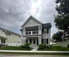 featured image of 1716 Lone Pine Dr