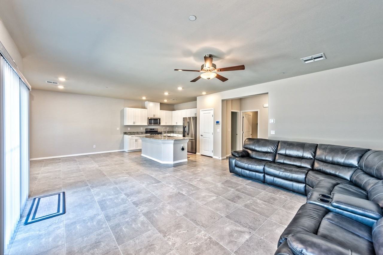 12756 Battista Ln - Photo 3 of 20