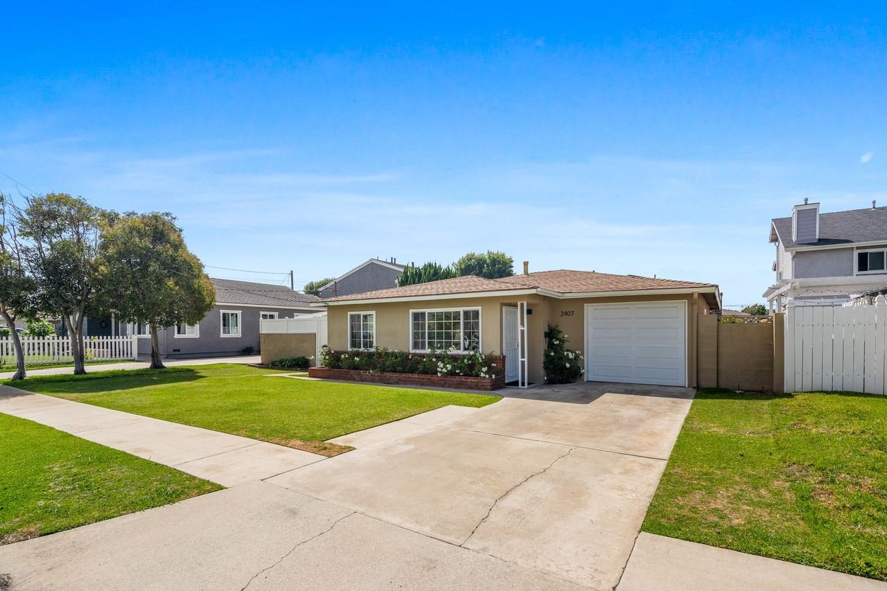 2407 Florida St - Photo 5 of 23