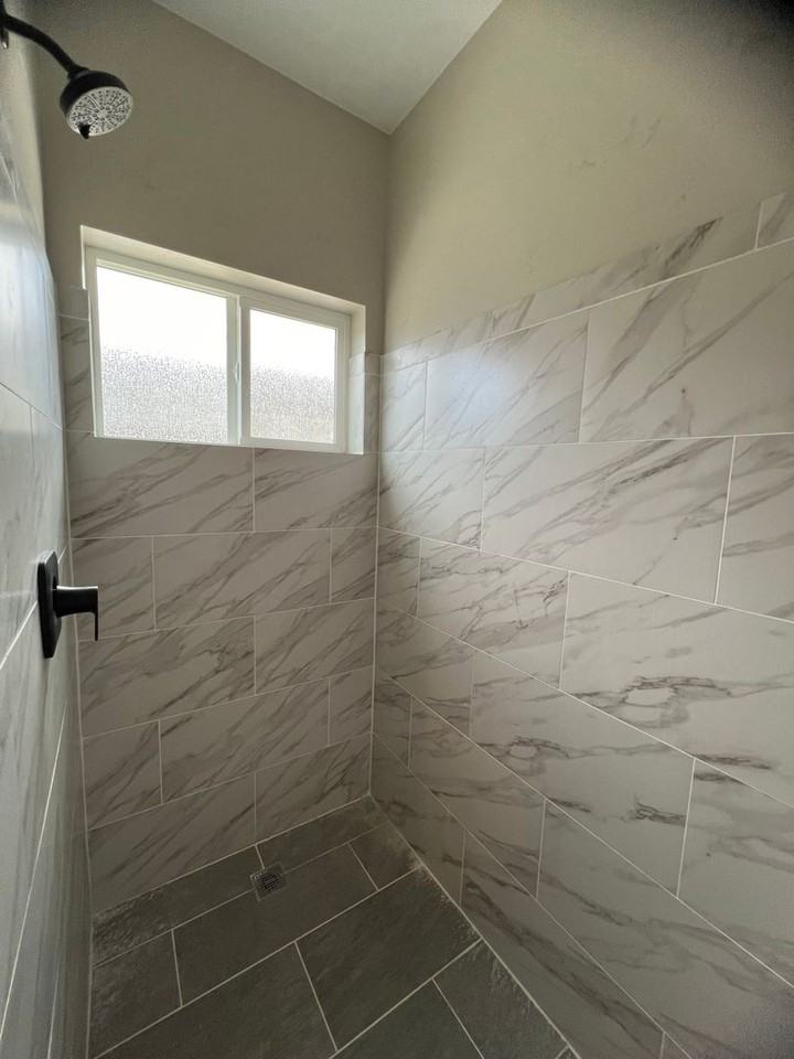 2875 W Cody Dr #14 - Photo 4 of 25