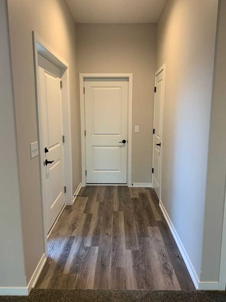 6964 Serpentine Dr - Photo 4 of 20