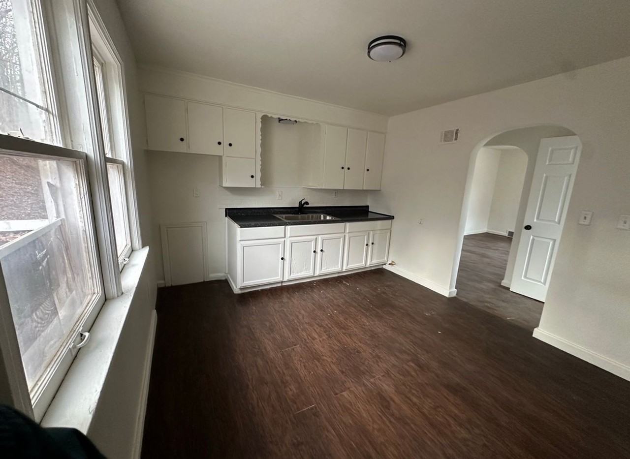 1508 Meadow Ave - Photo 4 of 11