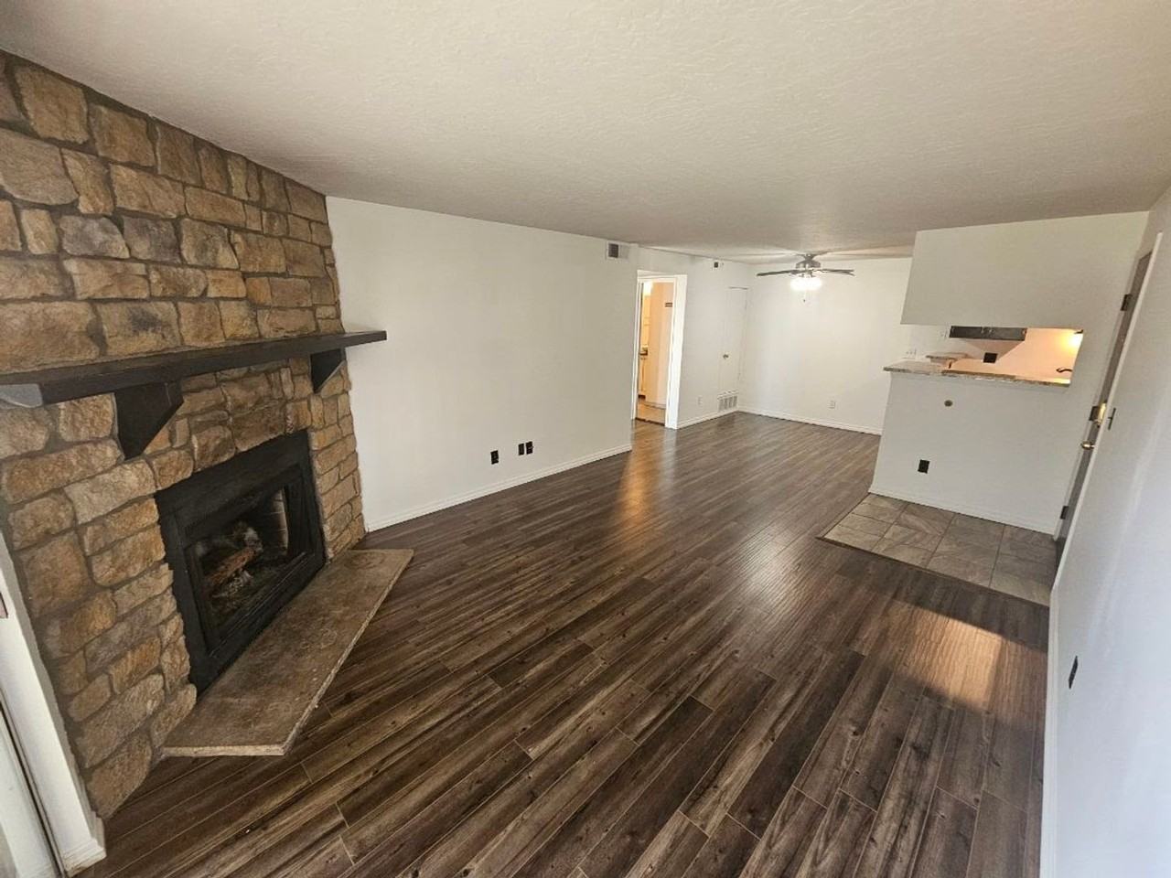 1861 S Pitkin Cir #B - Photo 2 of 14