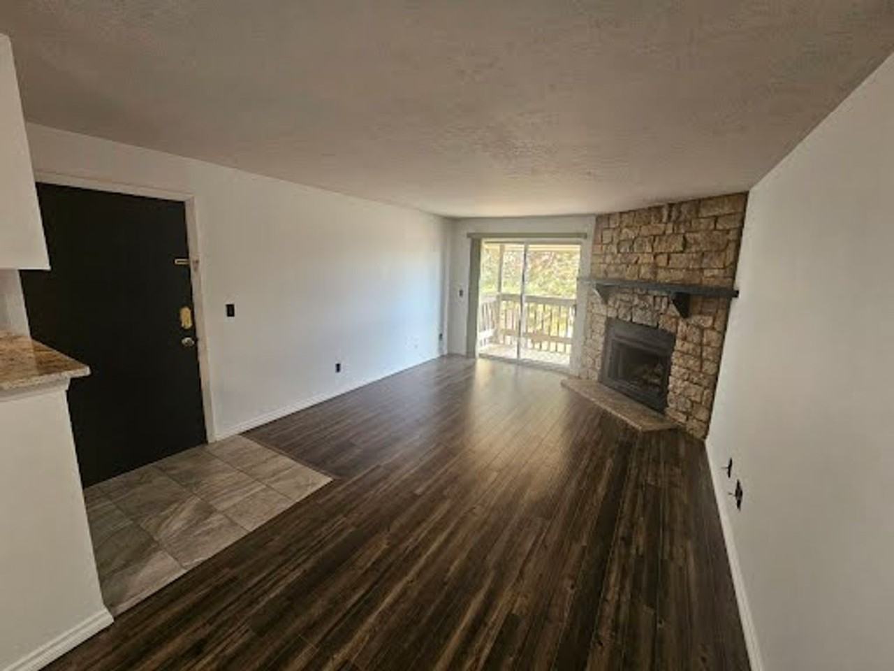 1861 S Pitkin Cir #B - Photo 3 of 14