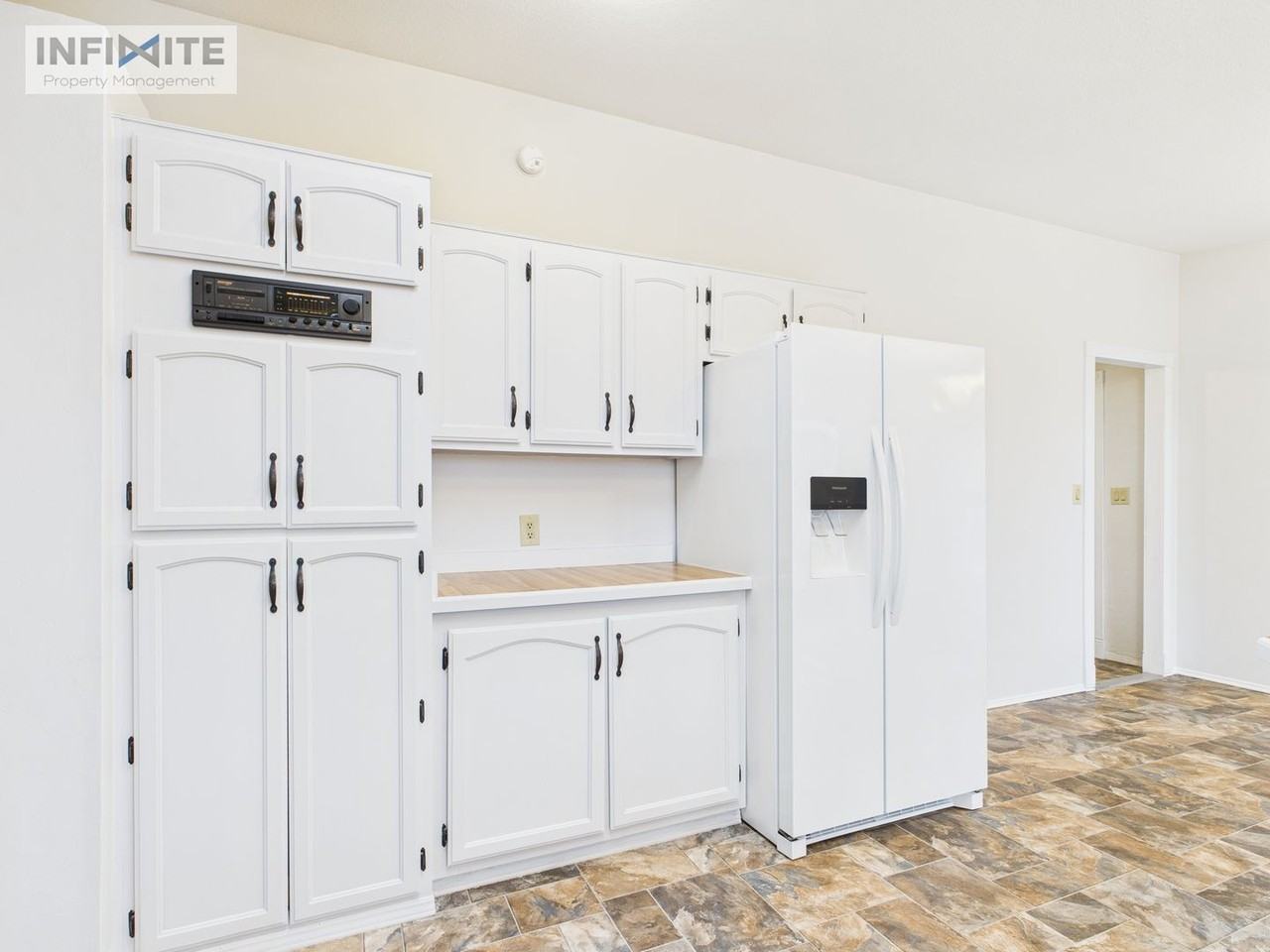 6090 Crestline Dr - Photo 6 of 16