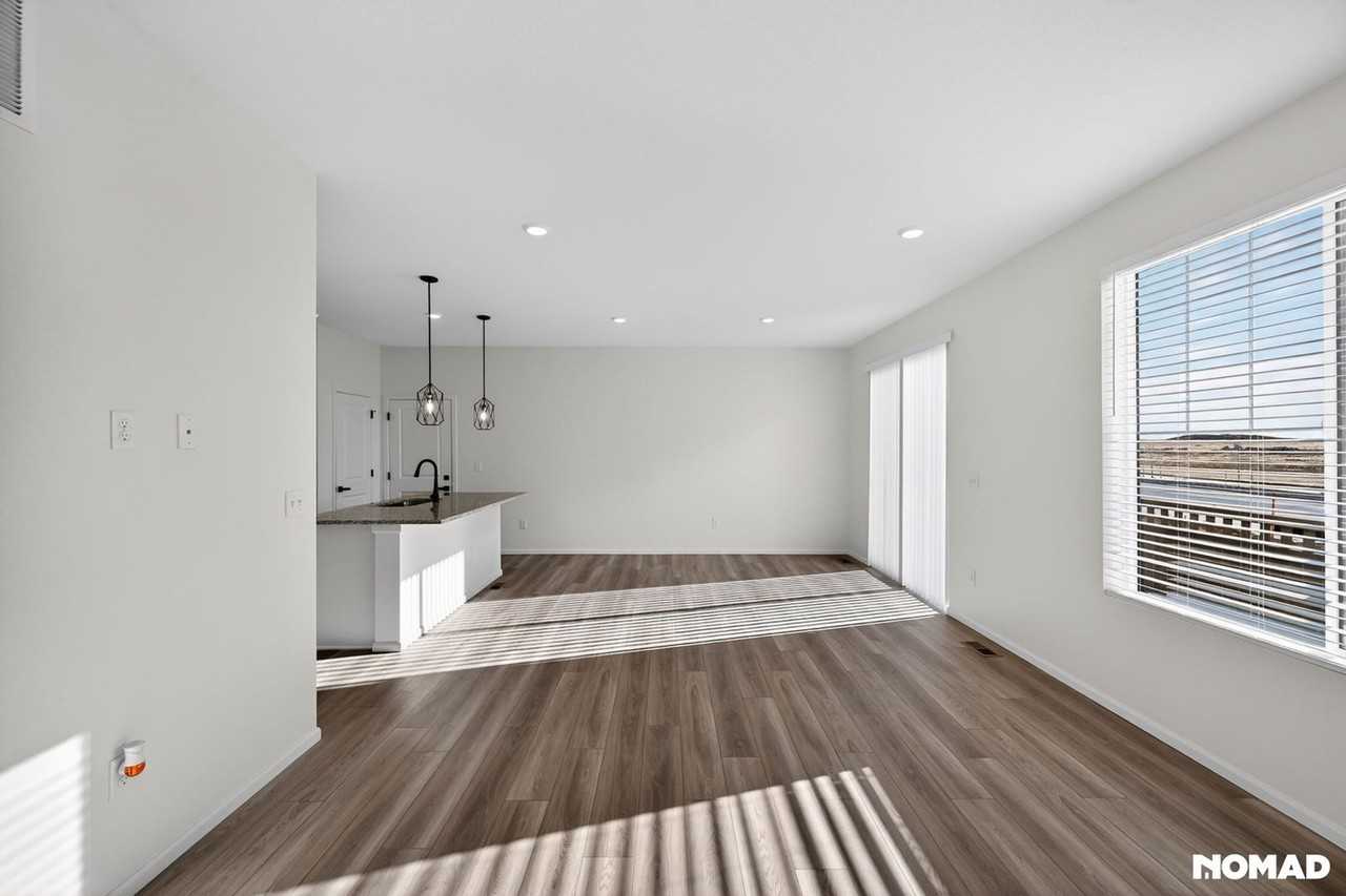 5210 Denali Blvd - Photo 6 of 29