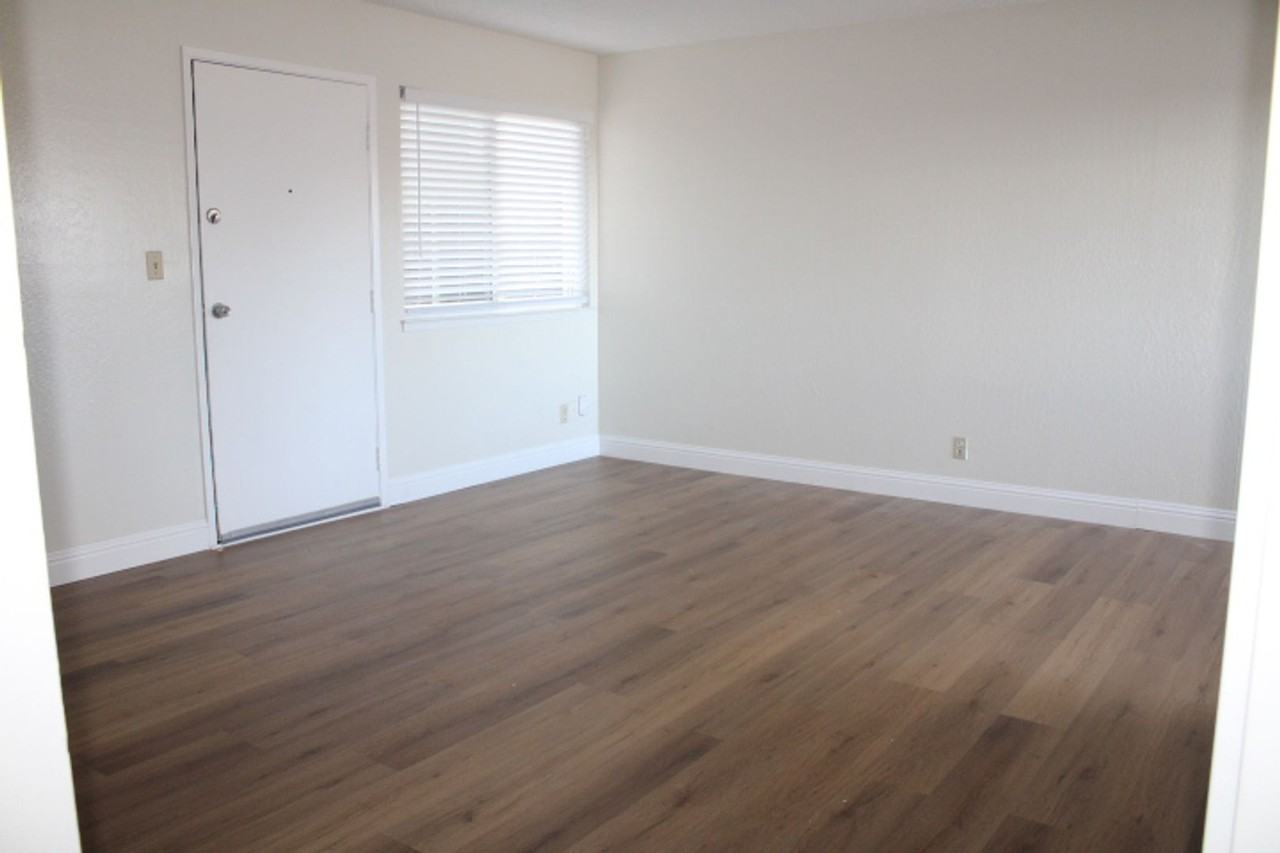 5234 Sacramento Ave #A - Photo 3 of 16