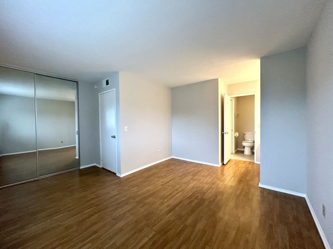 48668 Desert Flower Dr - Photo 6 of 25