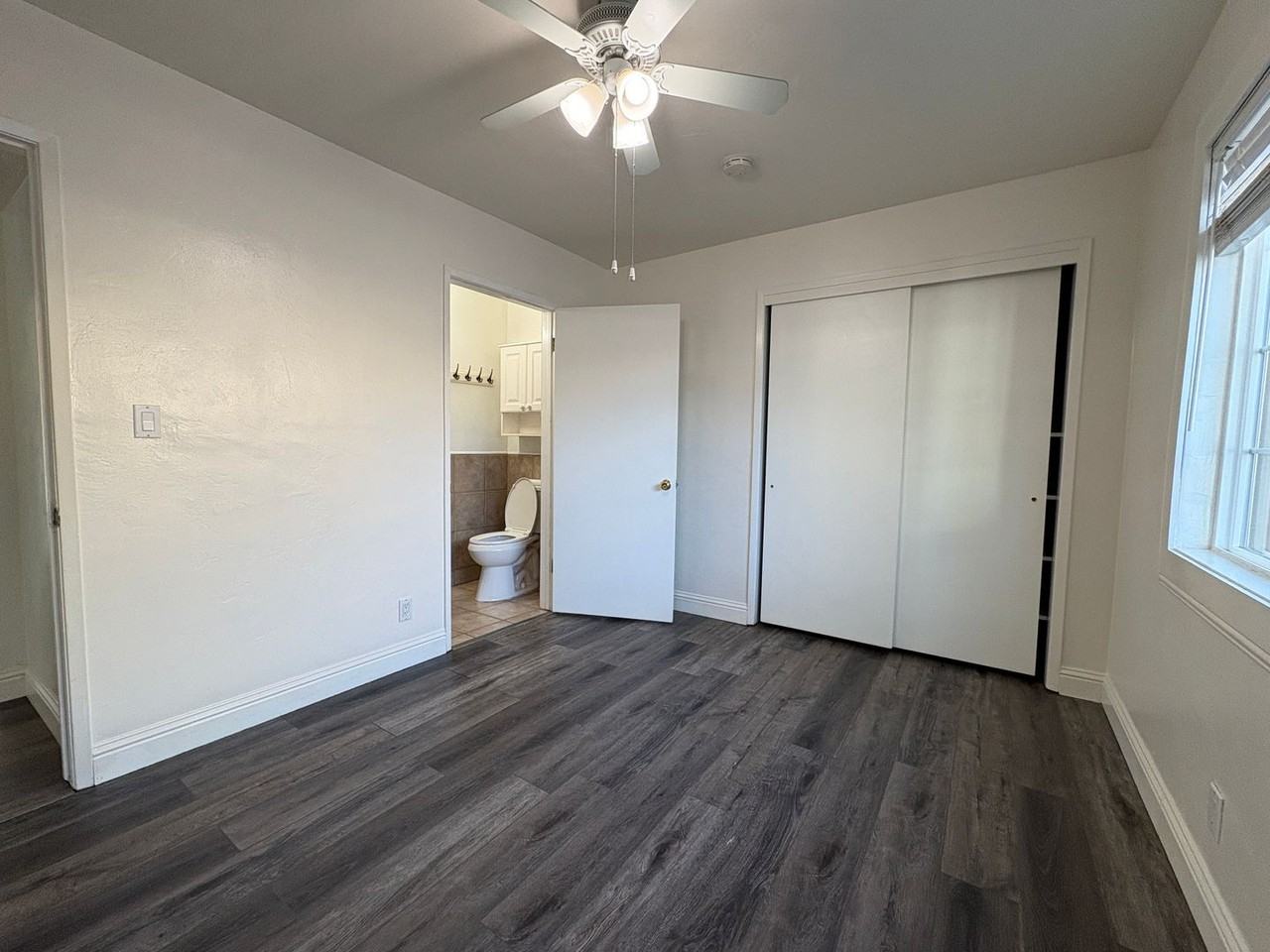 502 S Mill St - Photo 6 of 12