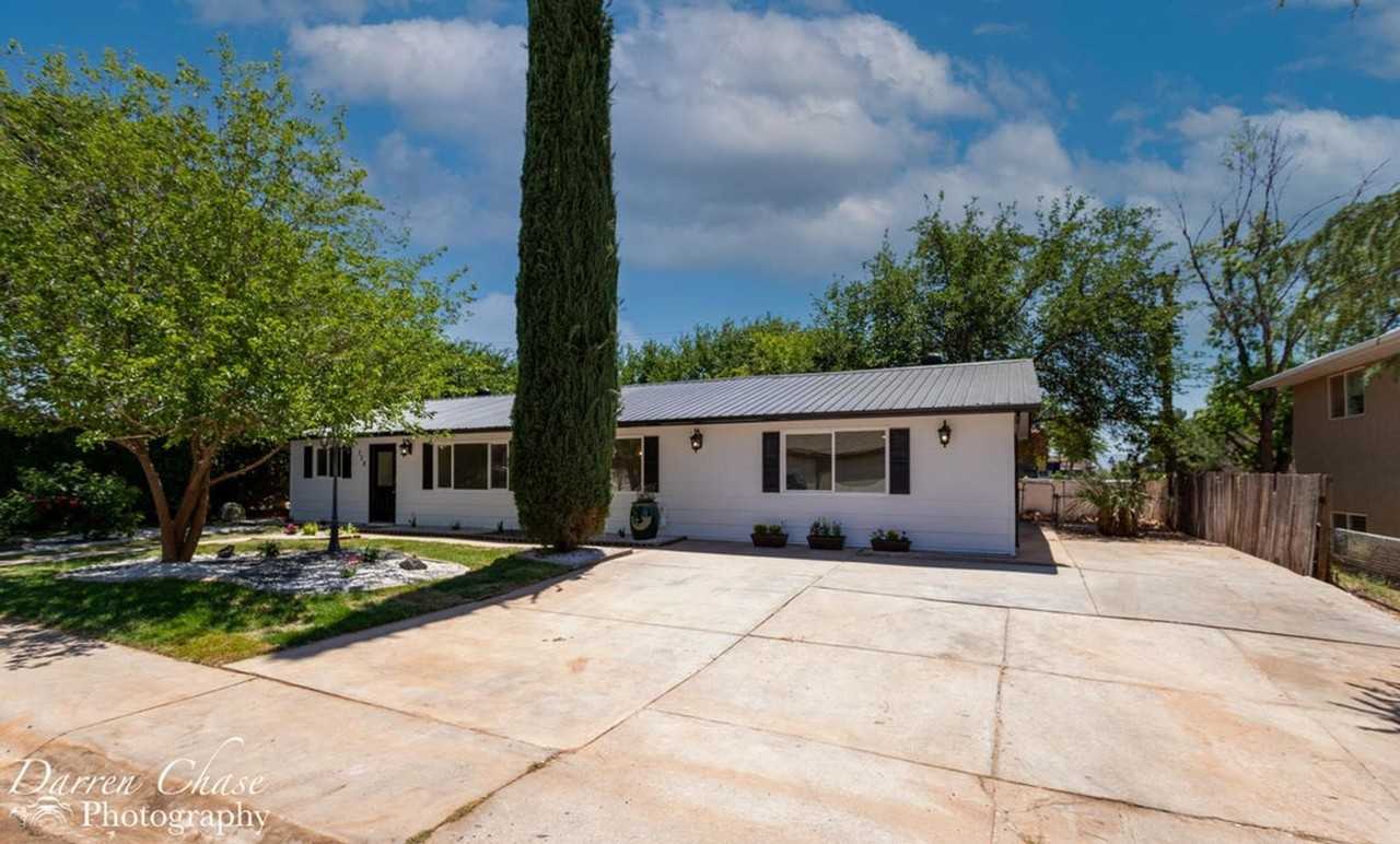 328 E Bulloch St - Photo 3 of 35