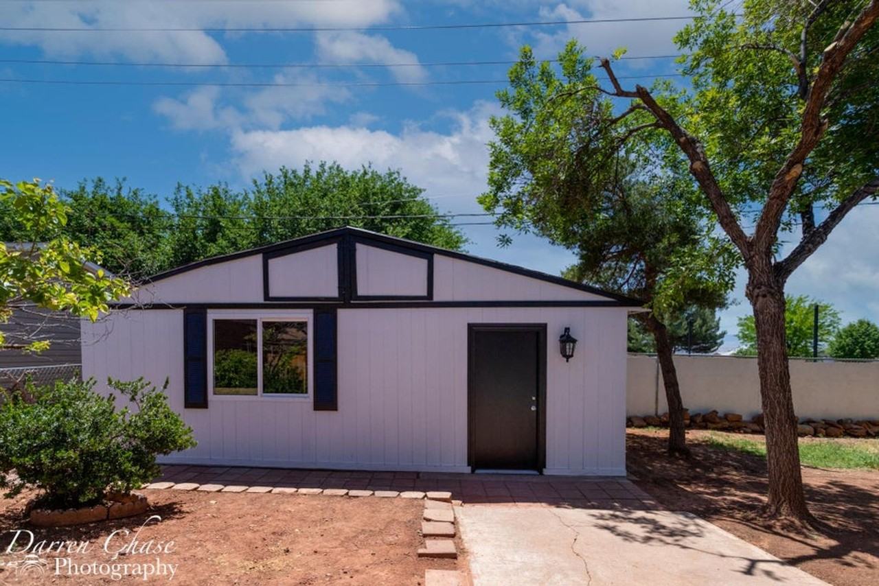 328 E Bulloch St - Photo 5 of 35