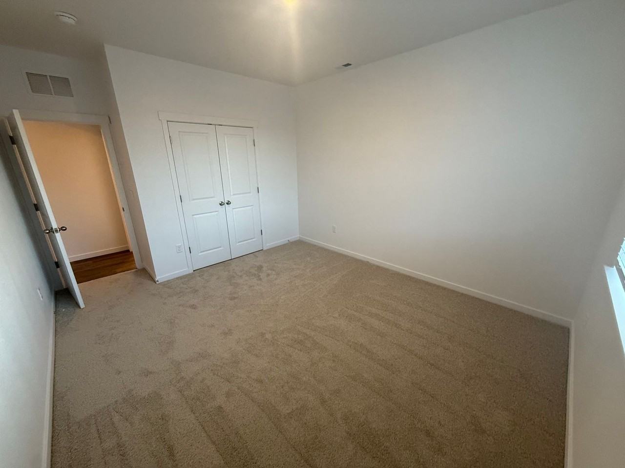 5997 Holstein Dr - Photo 2 of 16