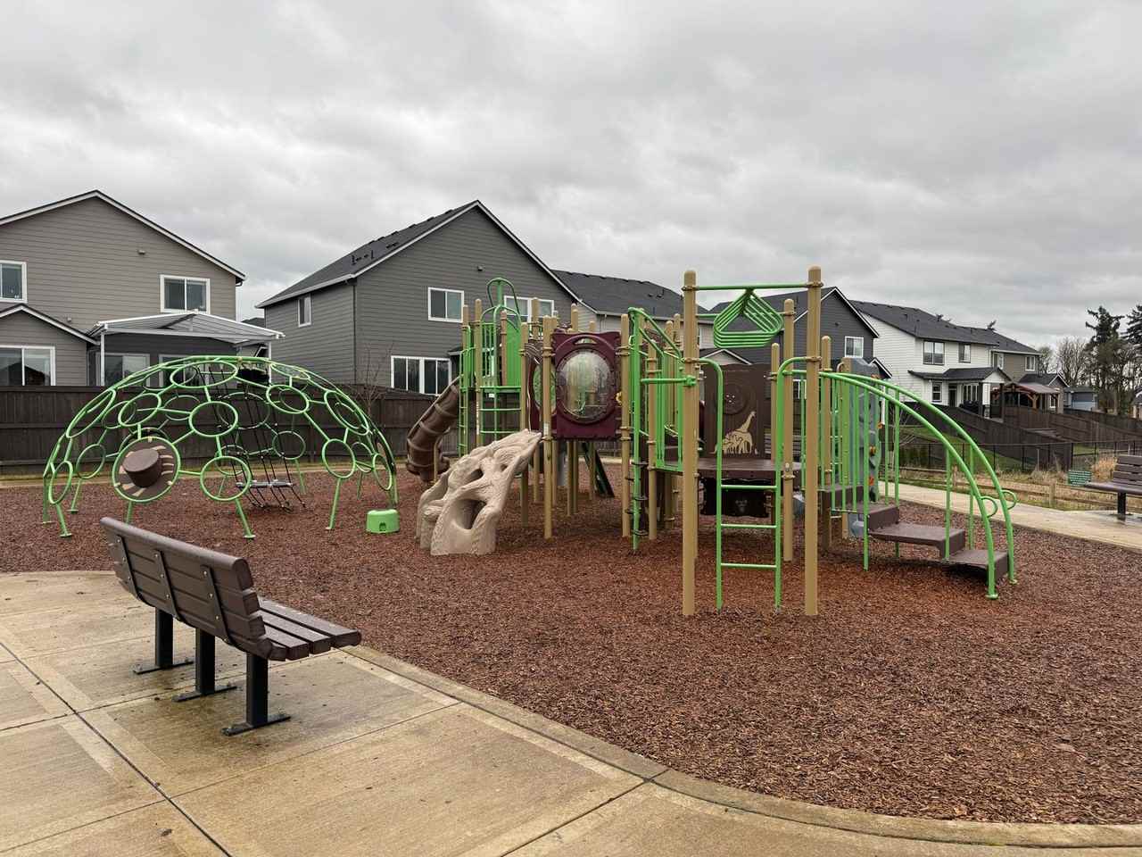 8823 S 1st St - Photo 3 of 39