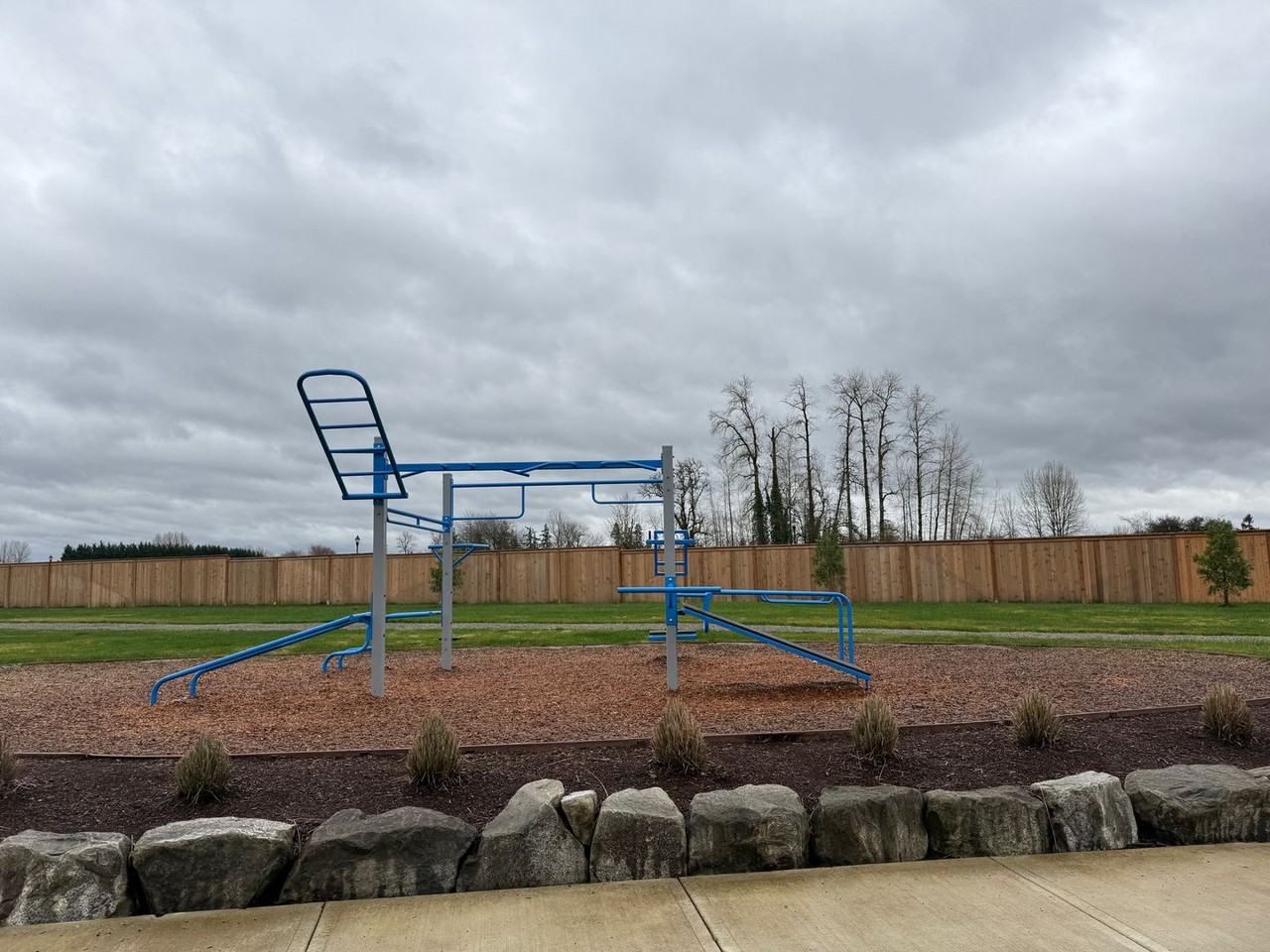 8823 S 1st St - Photo 5 of 39