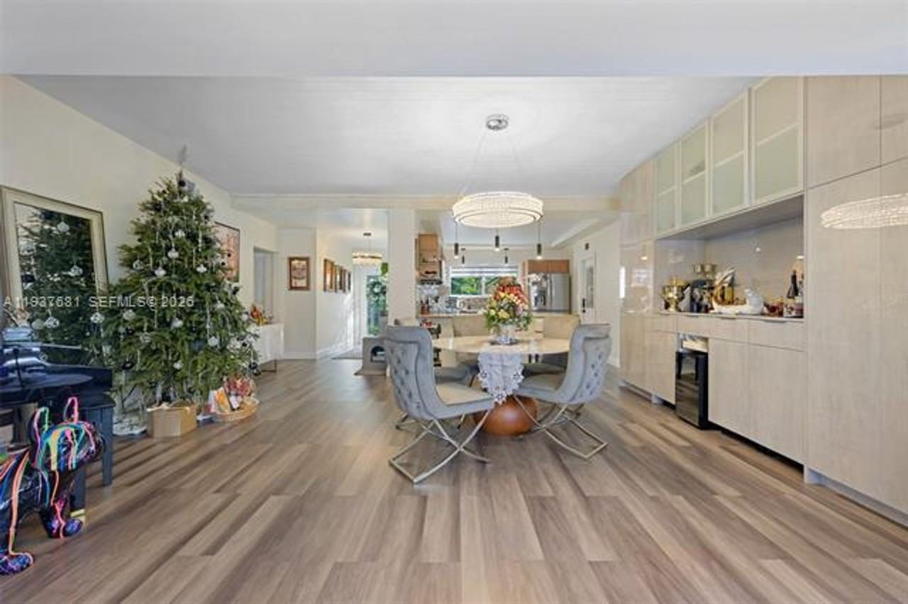 1935 Keystone Blvd #0 - Photo 4 of 24