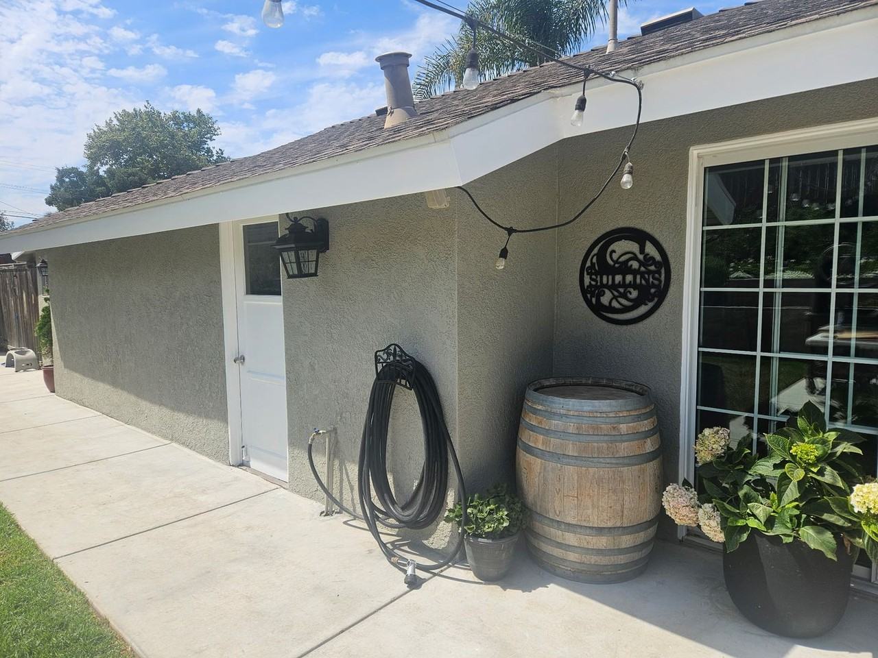 1215 Royal Oak Rd - Photo 3 of 19