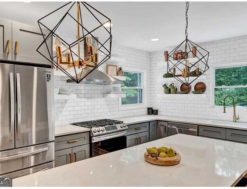 1571 Boulevard Lorraine Sw - Photo 6 of 43