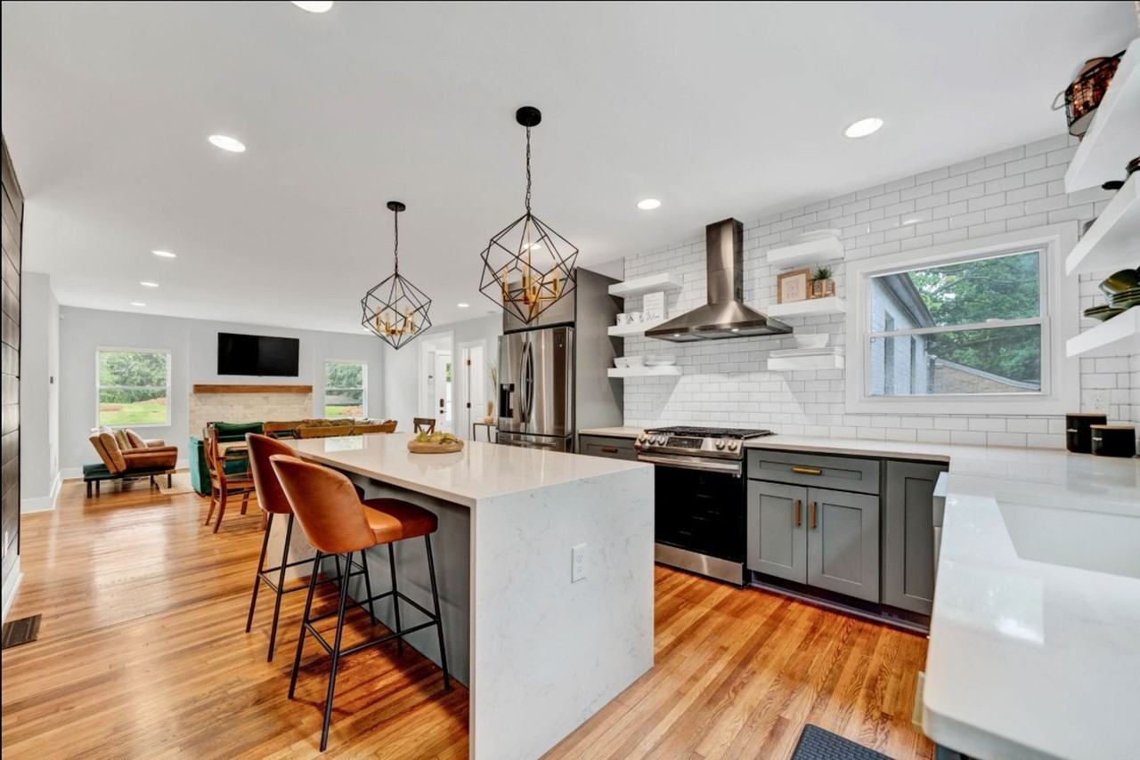 1571 Boulevard Lorraine Sw - Photo 7 of 43