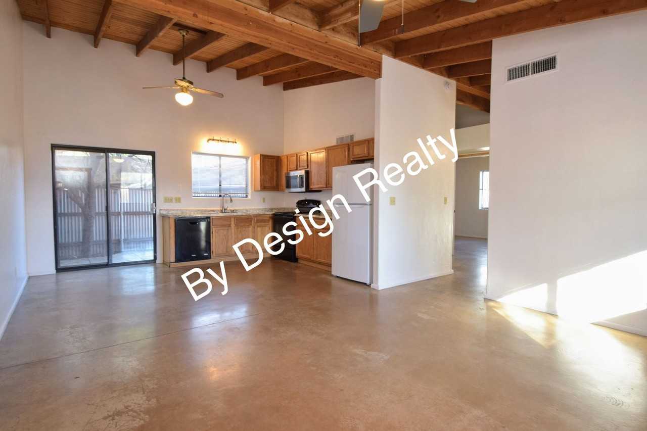 2819 N Flanwill Blvd - Photo 4 of 19