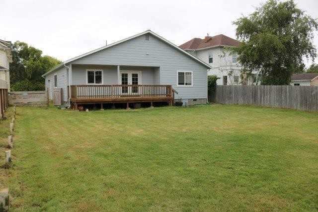 2825 N St - Photo 7 of 33