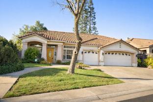 2932 Cameron Dr - Photo 1 of 1