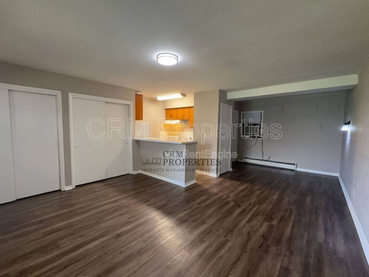 6134 Hillside Ave #8 - Photo 3 of 10