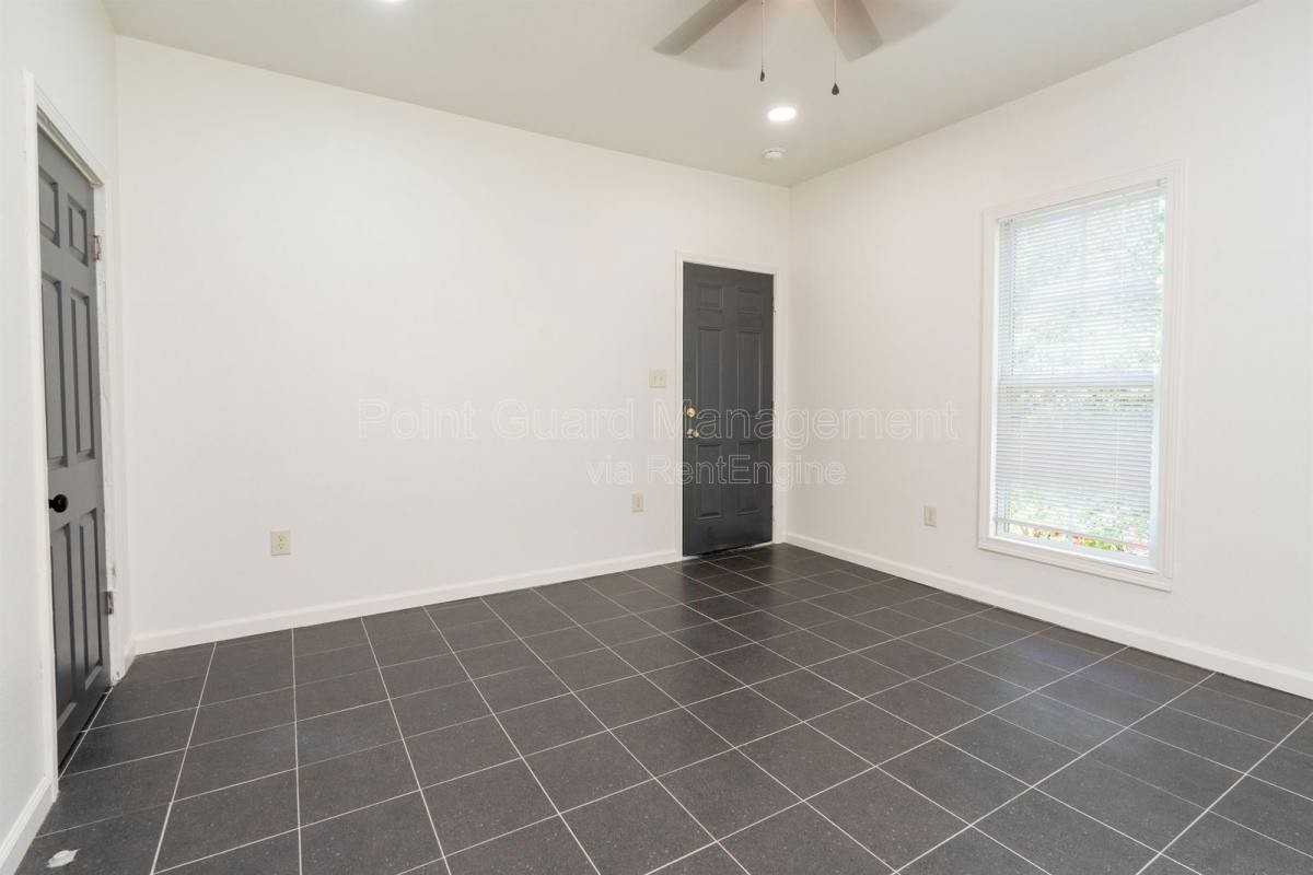 169 S Belmont St #3 - Photo 5 of 10